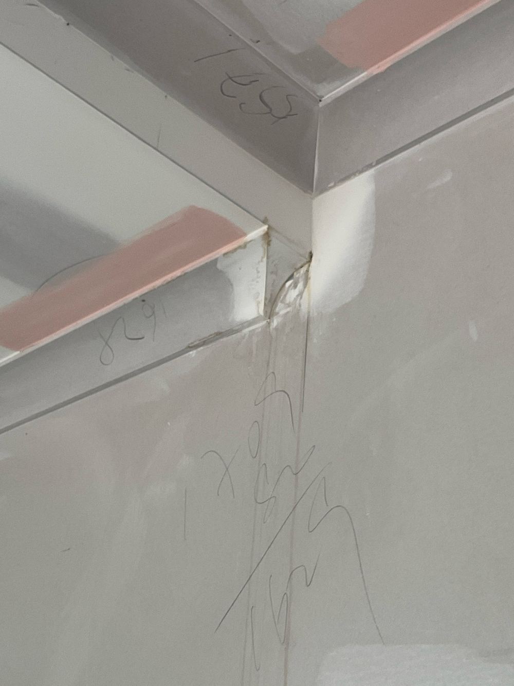 Water staining on new plaster that needs its source confirmed before painting, Strathtulloh